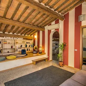 Aweshomeitaly - Lungarno Bellavista Penthouse Apartment Pisa